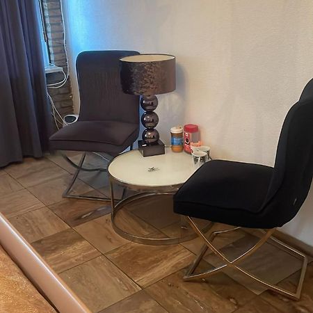 Private Room In The Centre Of Tilburg Luaran gambar